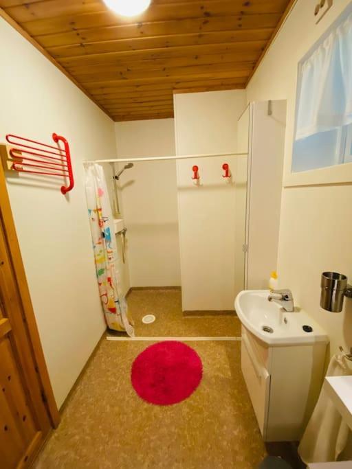 Praktisk Med Gratis Parkering Sentralt Leilighet Tromsø