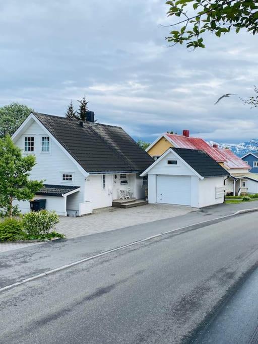 Praktisk Med Gratis Parkering Sentralt Apartment Tromso